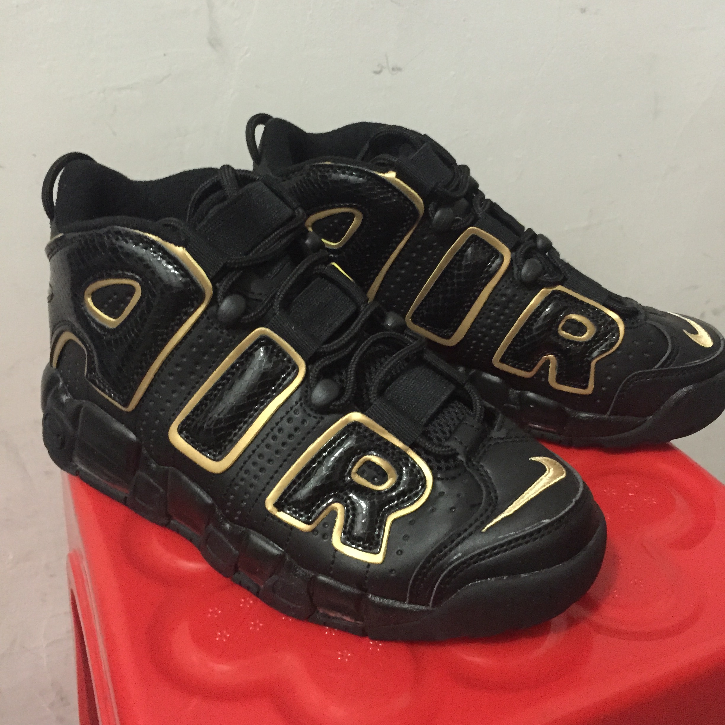 Women Nike Air More Uptempo Black Gold Shoes - Click Image to Close